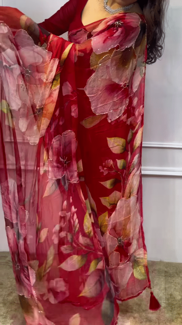 Ethnic Motifs Embroidered Zari Semi Silk Saree – A Fusion of Tradition and Elegance - Image 4
