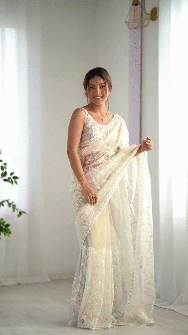 Ivory Elegance – A Saree of Pure Grace