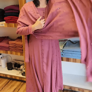 🌸 Elegant Mauve Ensemble – A Graceful Statement of Style! 🌸