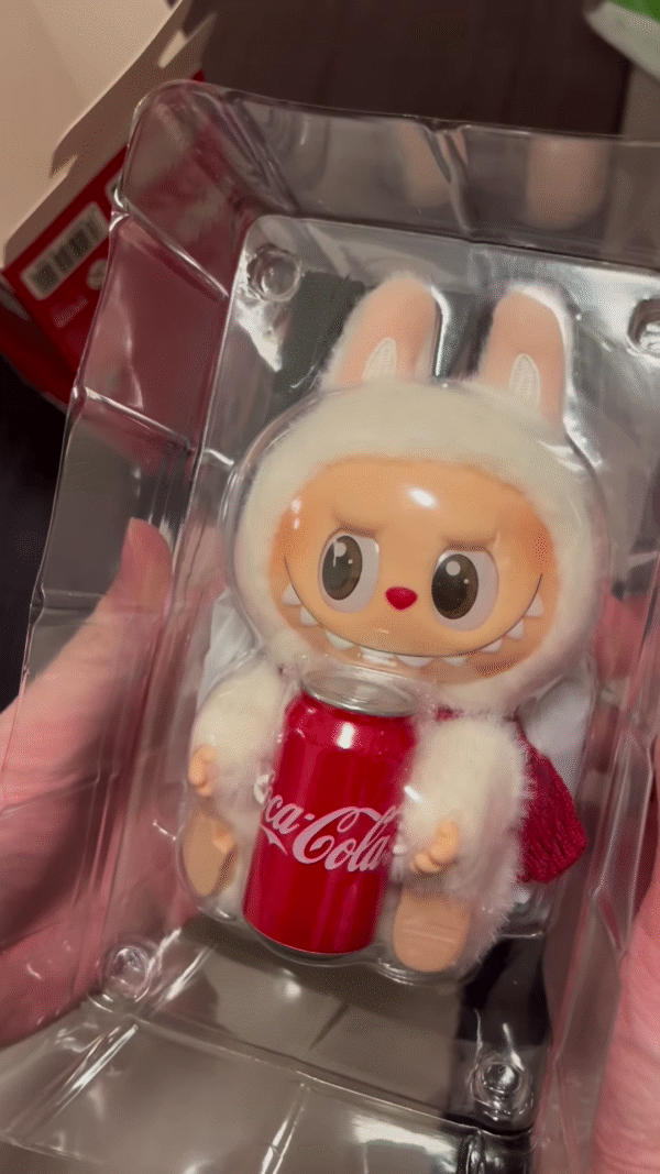 Original Labubu Plush Toy – Soft, Stylish & Collectible - Image 2
